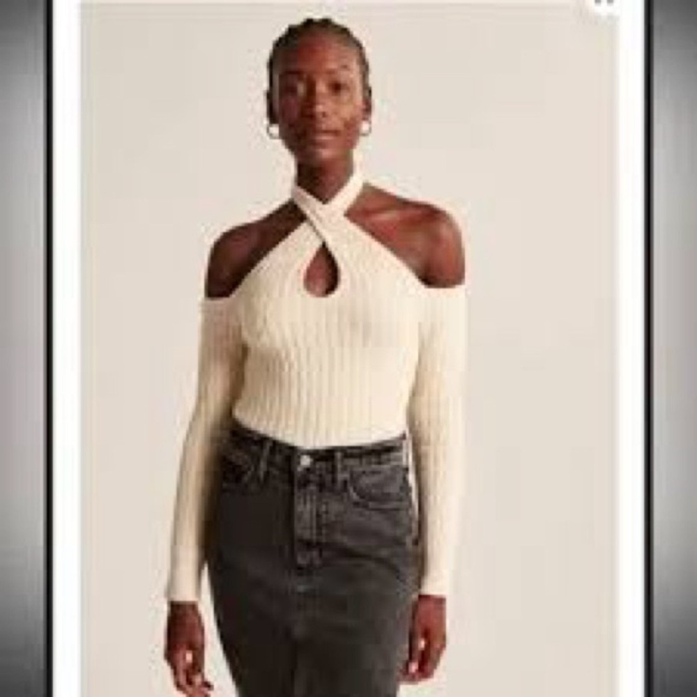 Dazy Cream Ribbed Women's Sweater, Criss cross neck cold shoulder size small
